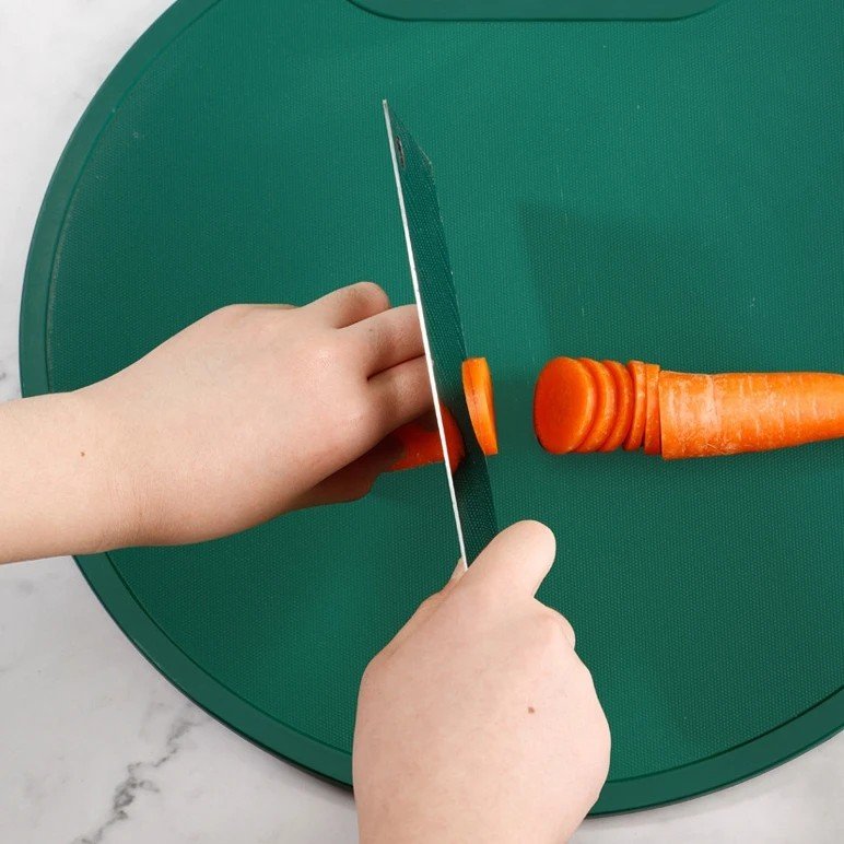 product_1777525321_7077 Premium Multi-Functional Anti-Slip Cutting Board - Image 2